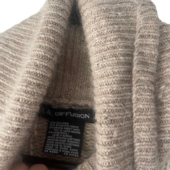 I. B. Diffusion Size Large Silk Angora Lambswool Western Turtleneck Sweater - Picture 5 of 9